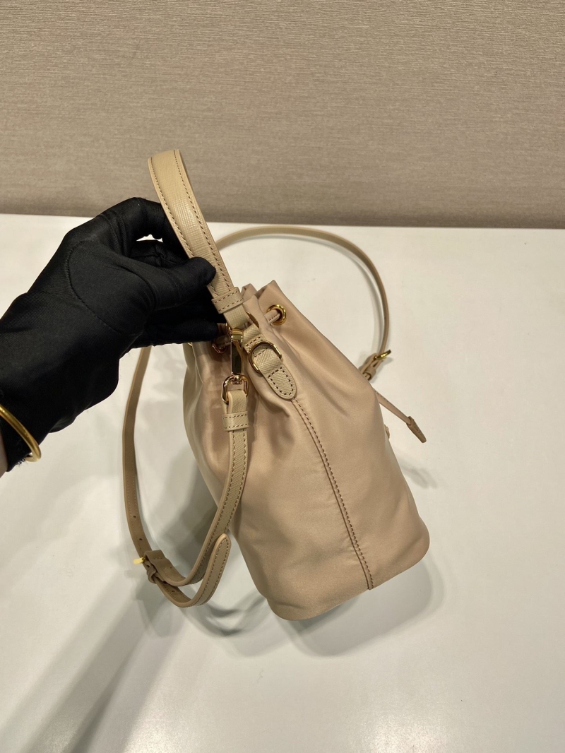 Pra*a bucket bags